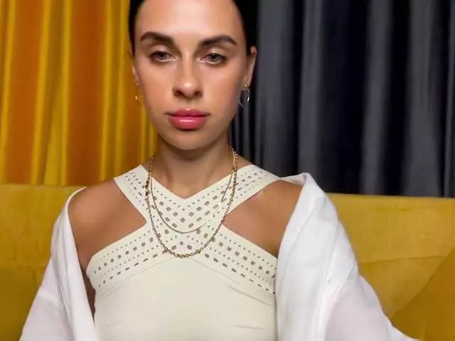 Offline Anomaliya on BongaCams