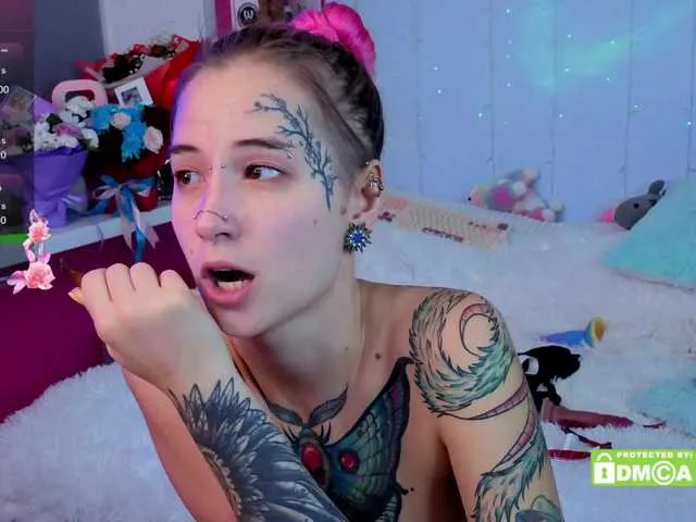 Offline Anuskatz on BongaCams