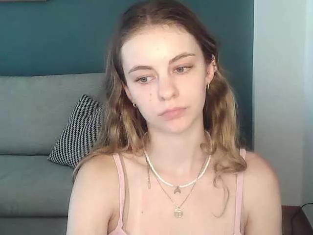 AriaModel from BongaCams