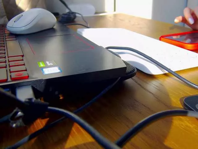 Offline Arinelly on BongaCams