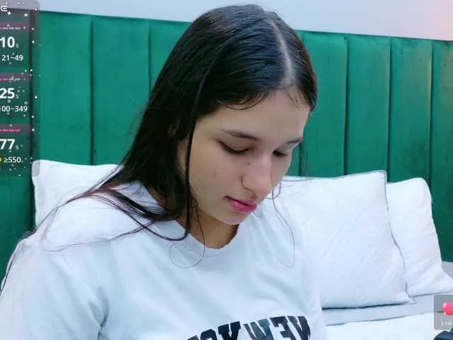 AshleyEvans21 on BongaCams