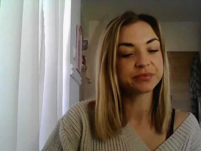 Offline AshleyPerfect on BongaCams