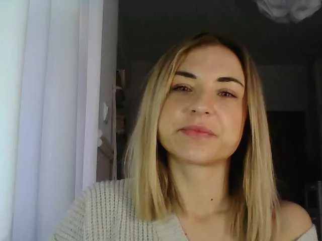 Offline AshleyPerfect on BongaCams