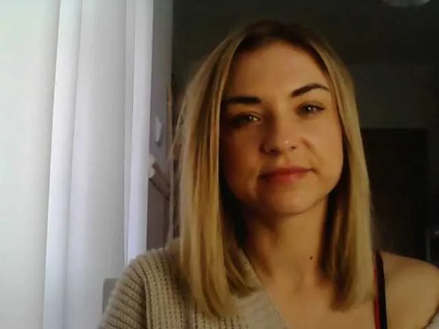 Offline AshleyPerfect on BongaCams