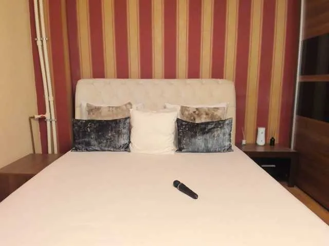 Offline AshleyvonPage on BongaCams