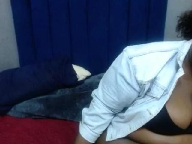Assqueen1 from BongaCams
