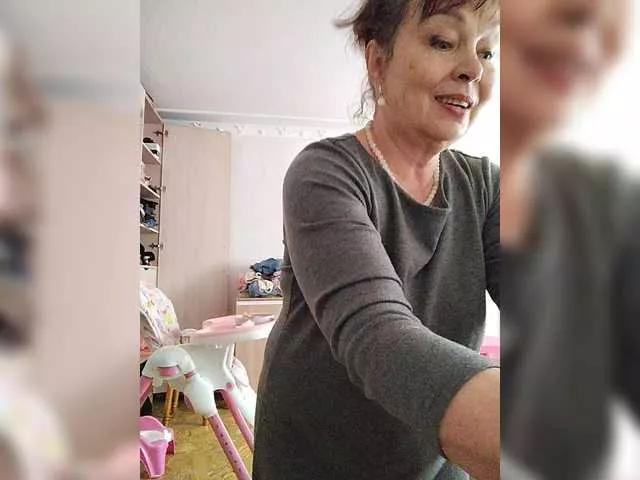 asya18 from BongaCams