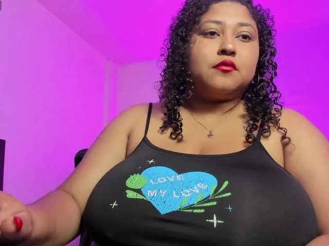 Offline Ayliinn on BongaCams