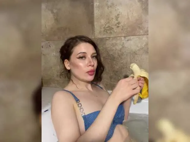 Offline Azilanomi on BongaCams