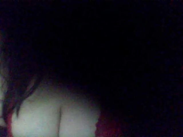 Offline babyhornyx on BongaCams