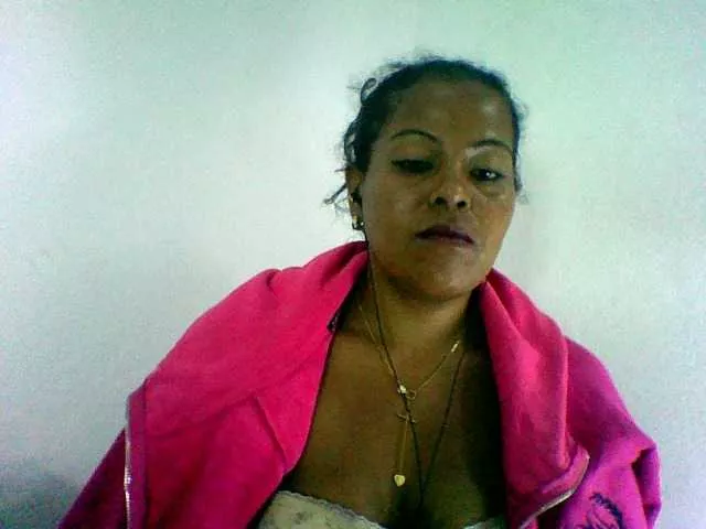 Offline Barbie12 on BongaCams