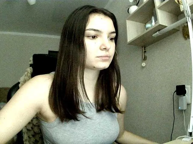 Offline Bella1ove on BongaCams