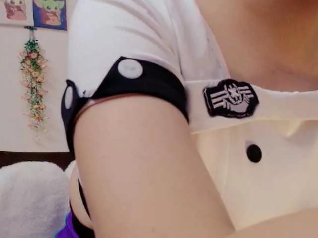 Bella6868 from BongaCams