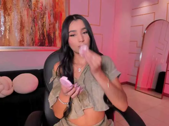 Offline BellaCarteer on BongaCams