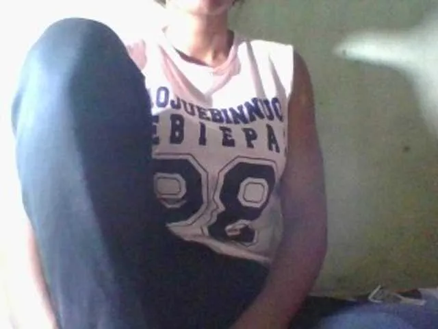 Freechat belleGial on BongaCams