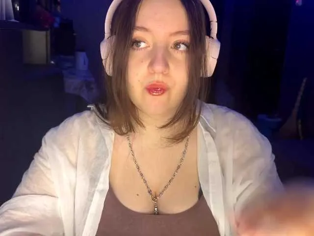 Offline BettyannBencomo on BongaCams