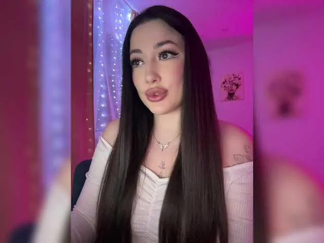 Offline BettyBoom13 on BongaCams