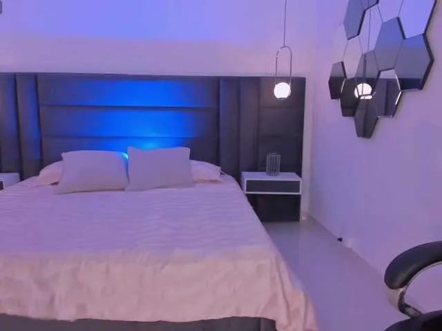 Offline BiancaPierce on BongaCams