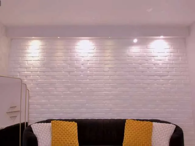 Offline BiancaPierce on BongaCams