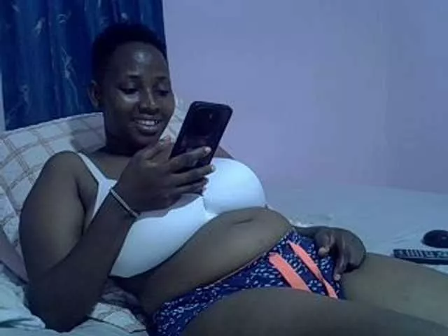 Offline bigtits-girl on BongaCams