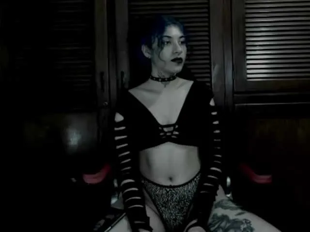 Offline blackdemonxxx on BongaCams