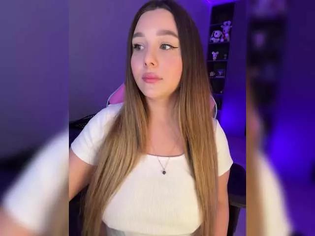 BloomJuliette from BongaCams