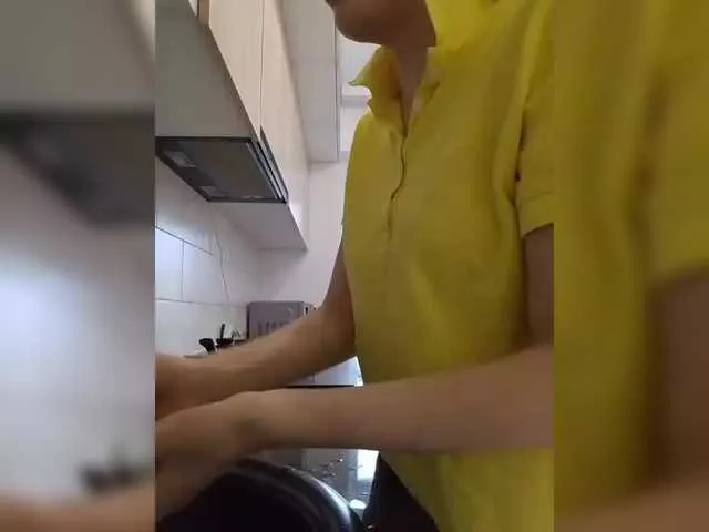 Freechat Bogina2 on BongaCams