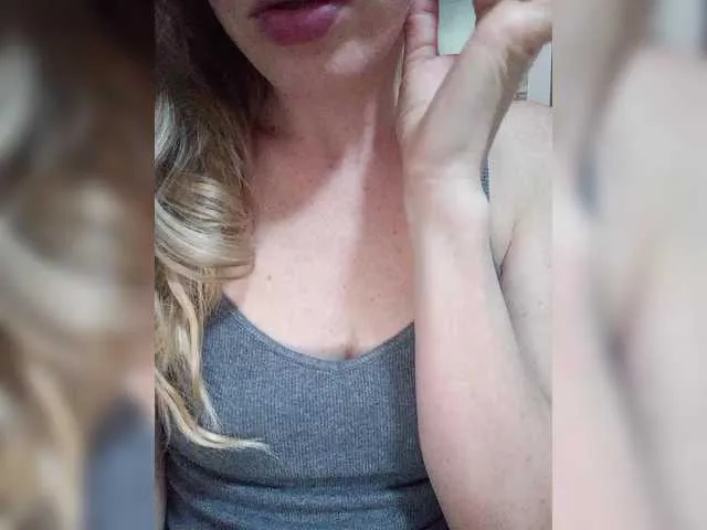 Offline Bonnie777Clyde on BongaCams