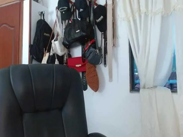 Offline Briggiteskyangels on BongaCams