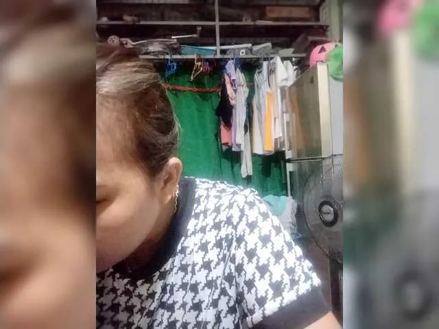 Offline Bunnygreen on BongaCams