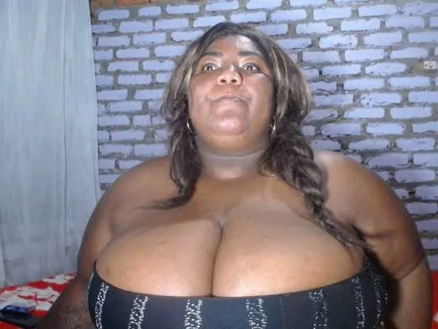 Offline bustyboobsxxll on BongaCams