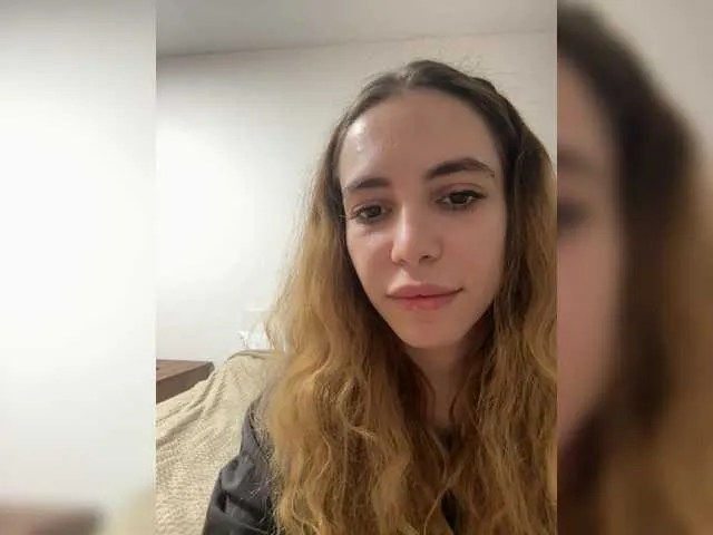 Offline Buzzyd on BongaCams