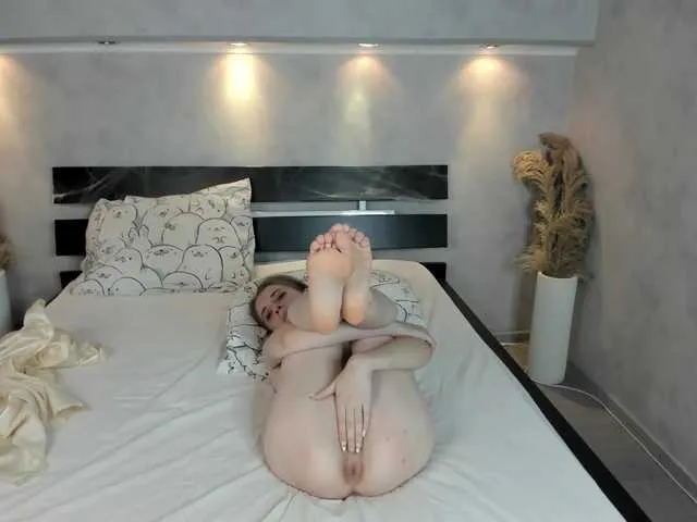 Camilla-Kelly's avatar