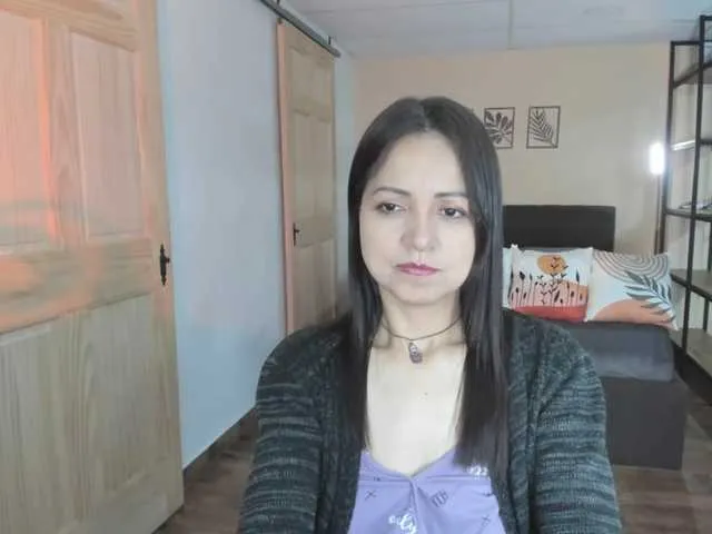 Offline Carlin1511 on BongaCams