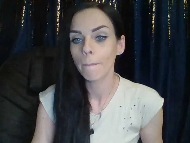 Offline CassieDoll on BongaCams