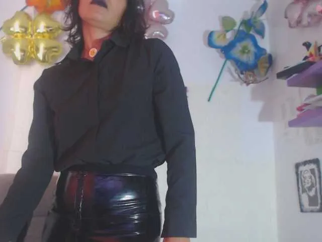 Offline cataleya35 on BongaCams