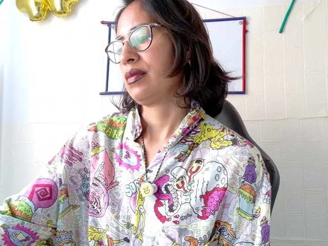 Offline cataleya35 on BongaCams