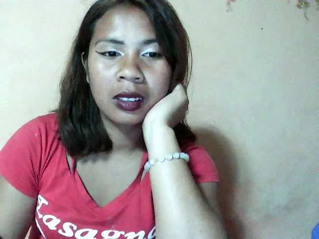 Offline Cathalia3105 on BongaCams