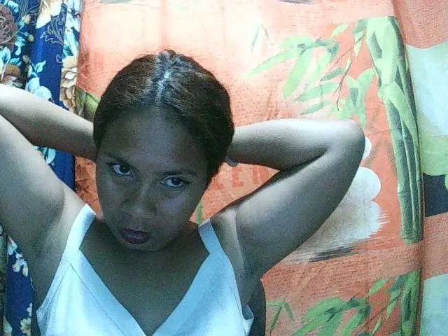 Offline Cathalia3105 on BongaCams