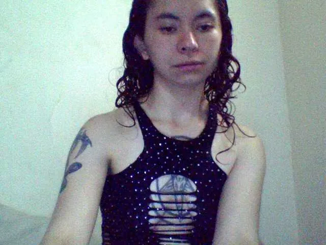 Offline Celena980 on BongaCams