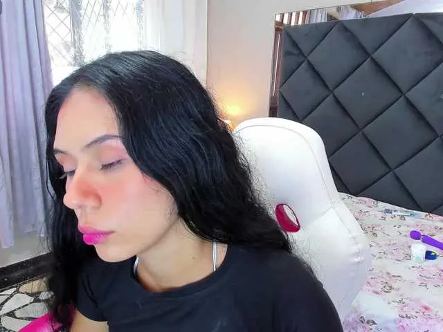 Offline celeste-coquette on BongaCams