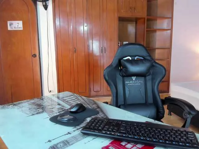 Offline celeste-coquette on BongaCams