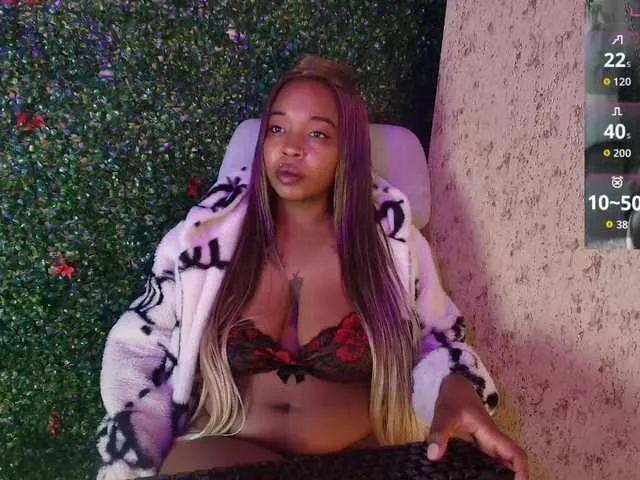 Freechat CharlotteBrown-1 on BongaCams