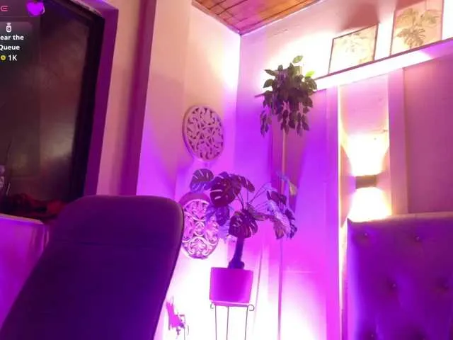 Offline chloe-rosse on BongaCams