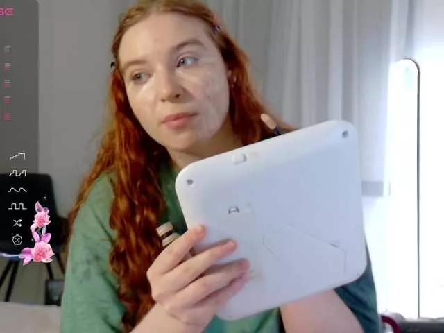 cinnabongirl from BongaCams