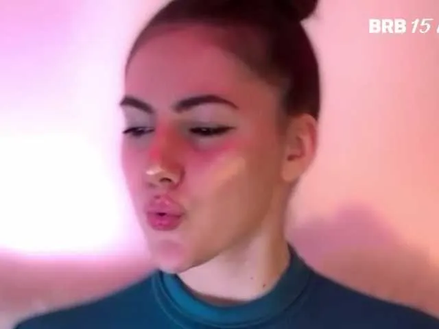 Freechat claireheart on BongaCams