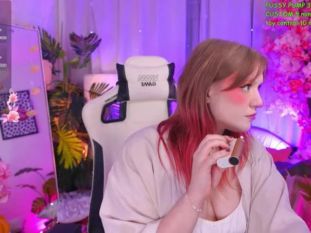 Freechat CrazyWine on BongaCams