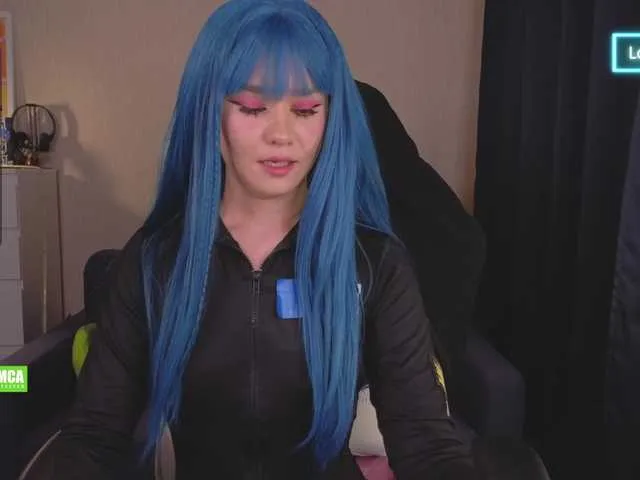 Offline CreamMeow on BongaCams