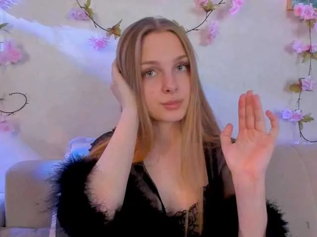 BongaCams CrimsonAura is Freechat CrimsonAura — I like to play video games, walks in the park in the evening, I like to cook to music, I like to go fishing and I like to try on all the clothes I have at home once a week