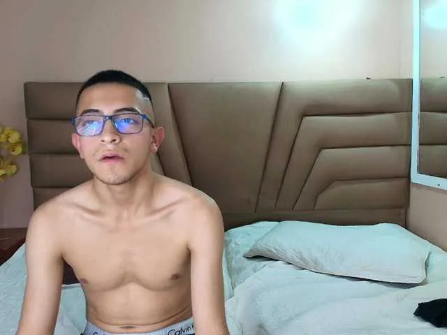 Crimsonsecretts — Pubic hair and big penises turn us on a lot 